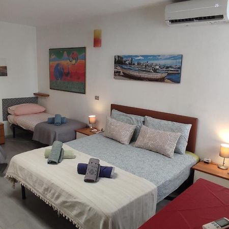 Super Central Studio, No Noise, Near Seaside, Shops Bari Extérieur photo