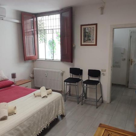 Super Central Studio, No Noise, Near Seaside, Shops Bari Extérieur photo