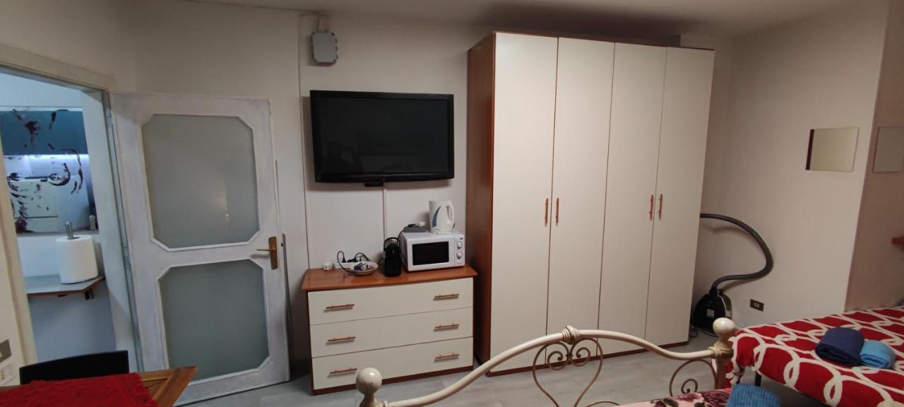 Super Central Studio, No Noise, Near Seaside, Shops Bari Extérieur photo