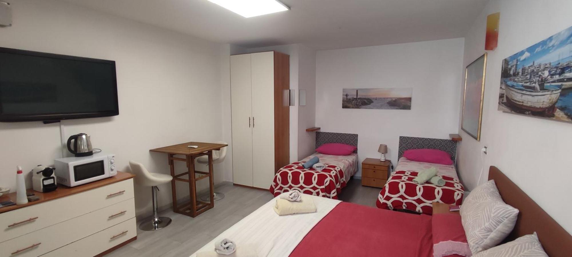 Super Central Studio, No Noise, Near Seaside, Shops Bari Extérieur photo